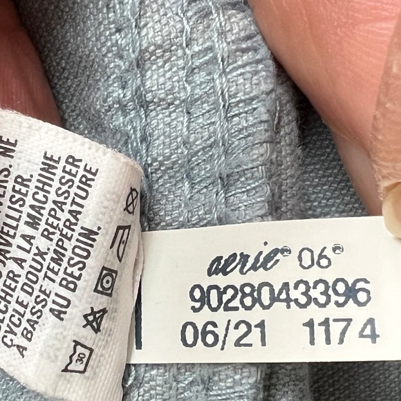 Aerie Overalls Werk and Play Medium Blue Corduroy Stretch Raw Hem Hipster Size M - Picture 9 of 9